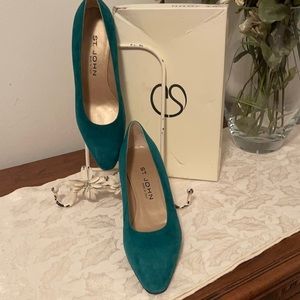 St. John Emerald Green Suede Block Heel Shoes